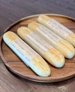 山梨で話題のパン屋「Locovave」|無添加・デートにも最適なローカルベーカリー